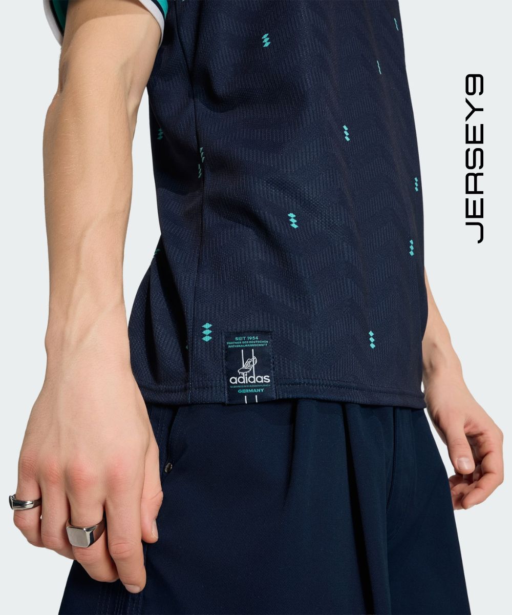 Germany 26 away Jersey - Image 4